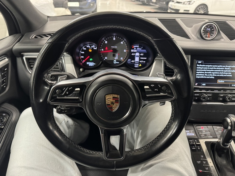 Porsche Macan vaihtoauto