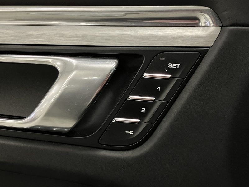 Porsche Macan vaihtoauto