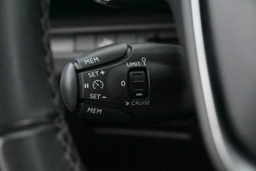 Peugeot 5008 vaihtoauto