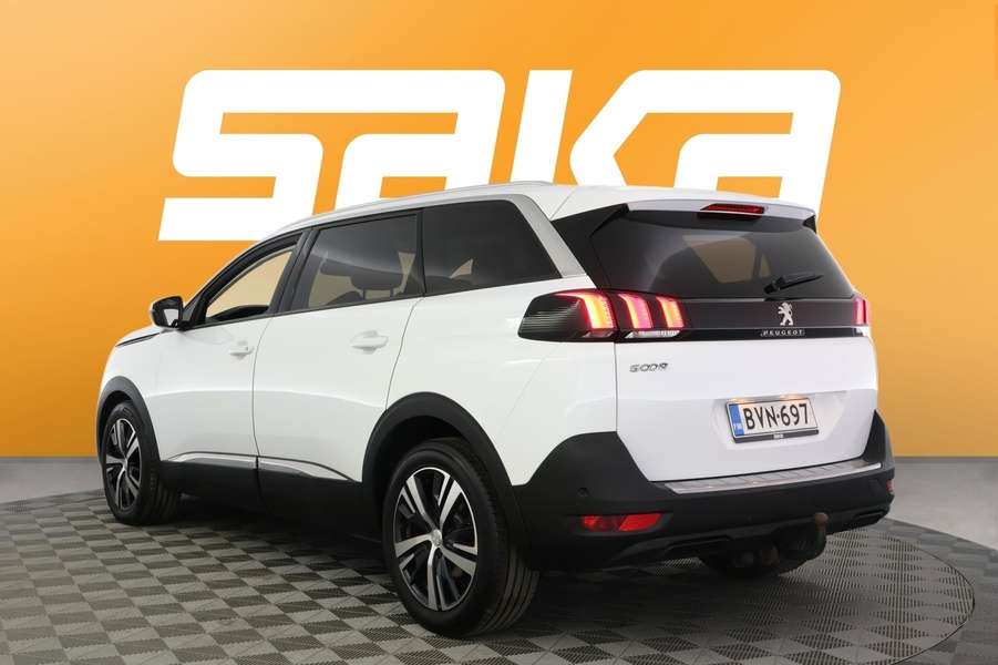 Peugeot 5008 vaihtoauto