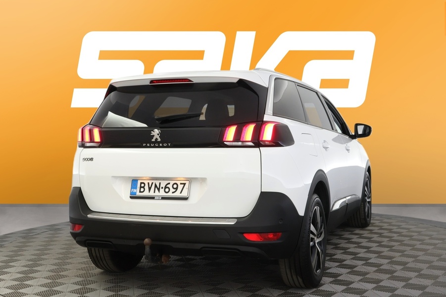 Peugeot 5008 vaihtoauto