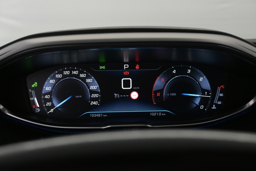 Peugeot 5008 vaihtoauto