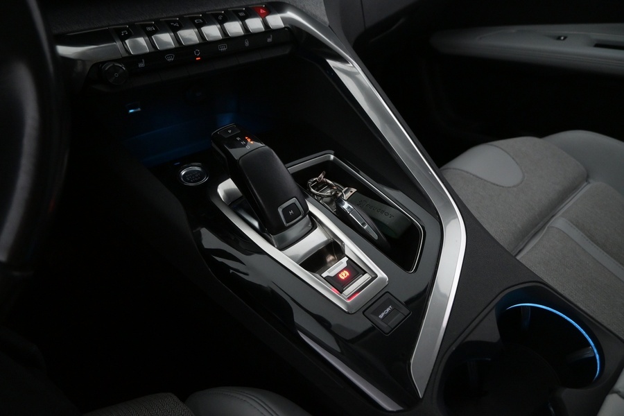 Peugeot 5008 vaihtoauto