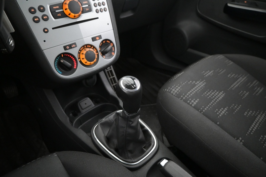 Opel Corsa vaihtoauto