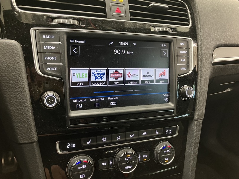 Volkswagen Golf vaihtoauto