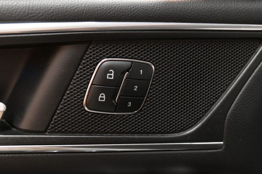 Ford S-MAX vaihtoauto