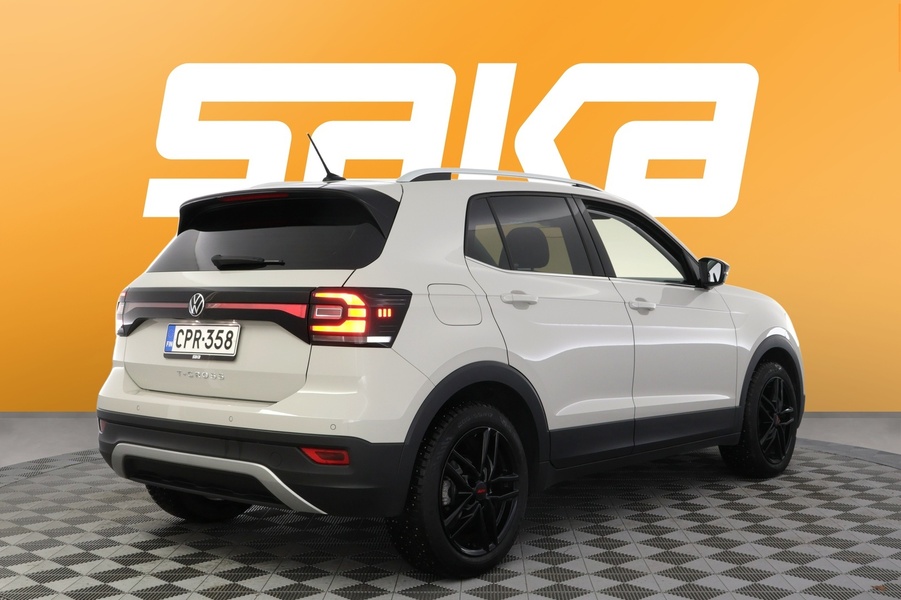 Volkswagen T-Cross vaihtoauto