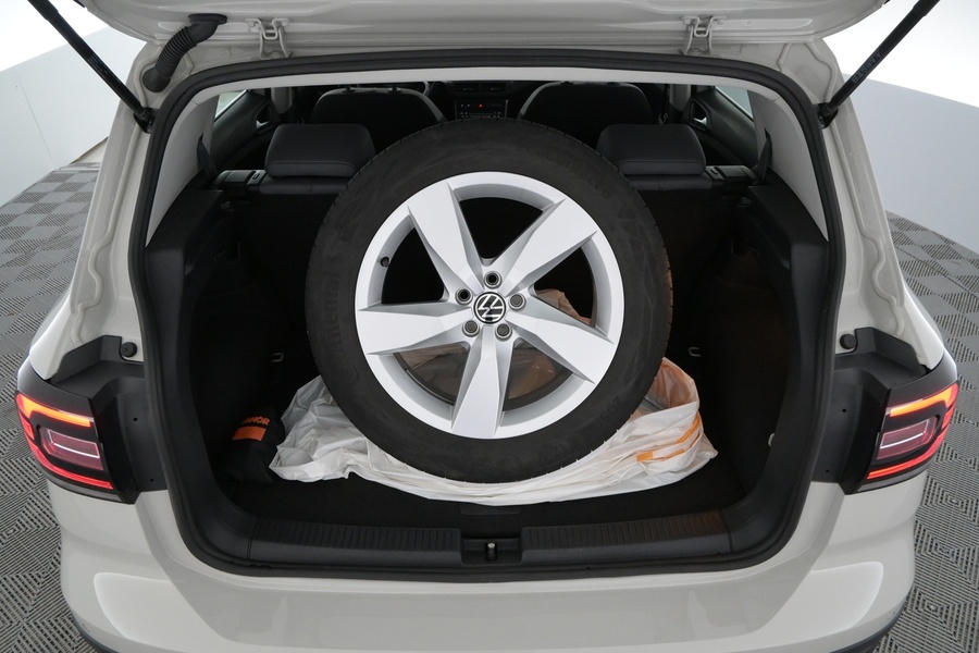 Volkswagen T-Cross vaihtoauto