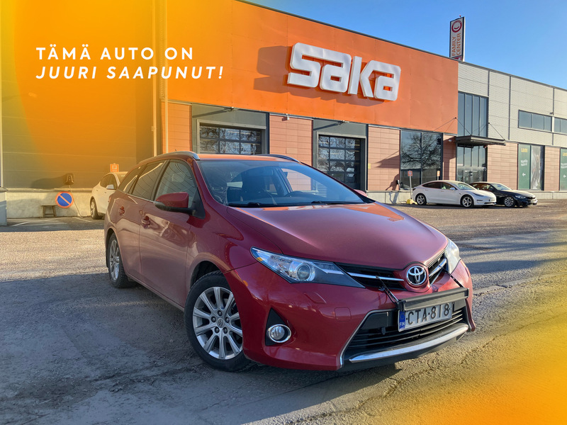 Toyota Auris vaihtoauto