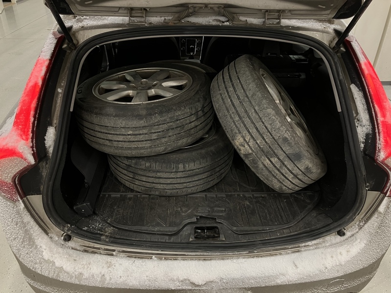 Volvo V60 vaihtoauto