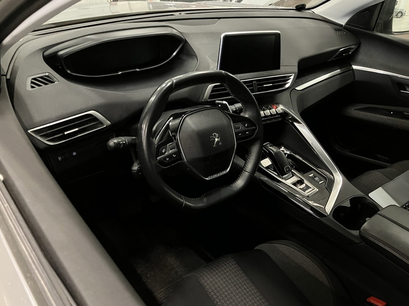 Peugeot 5008 vaihtoauto