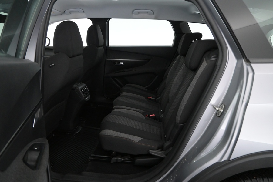 Peugeot 5008 vaihtoauto