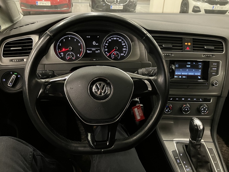 Volkswagen Golf vaihtoauto
