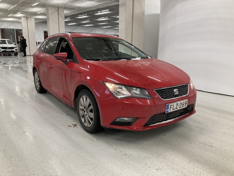 SEAT Leon ST vaihtoauto