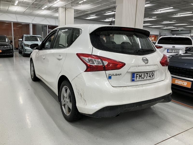 Nissan Pulsar vaihtoauto