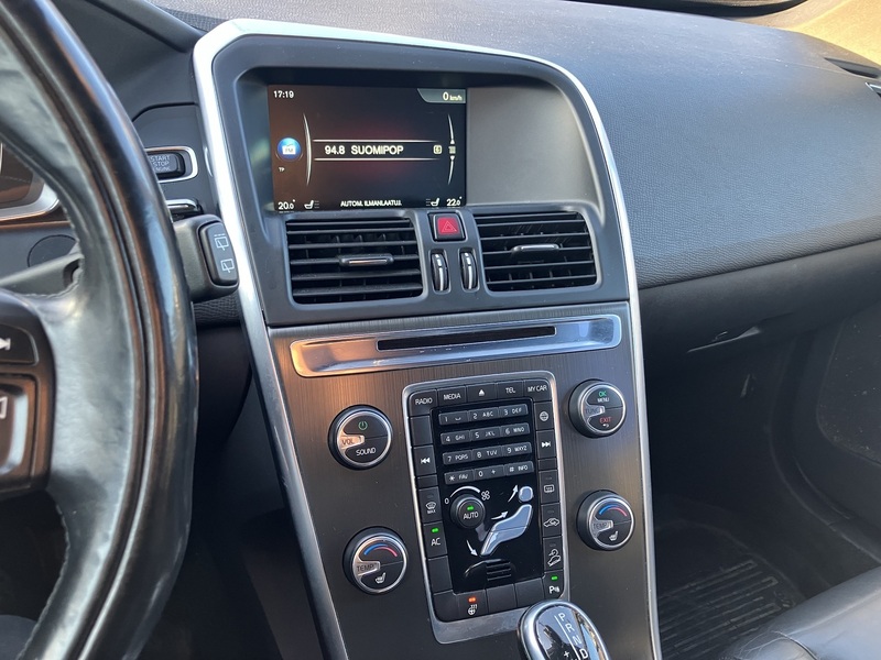 Volvo XC60 vaihtoauto