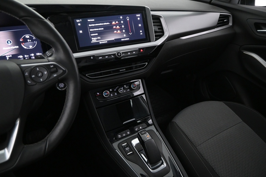 Opel Grandland vaihtoauto