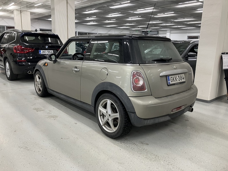 Mini Cooper vaihtoauto
