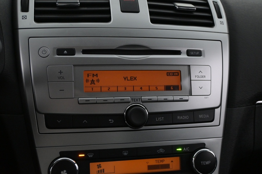 Toyota Avensis vaihtoauto