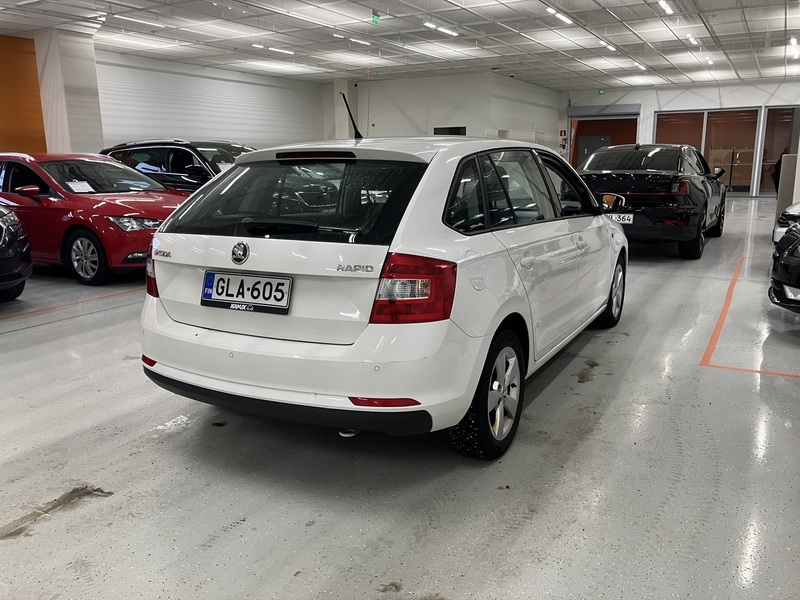 Skoda Rapid vaihtoauto