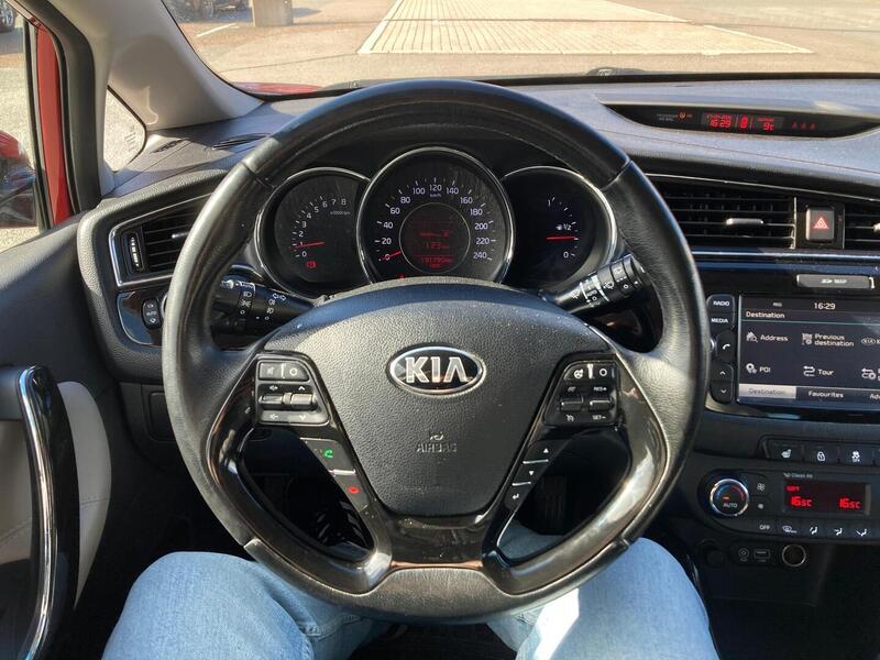 Kia Ceed vaihtoauto