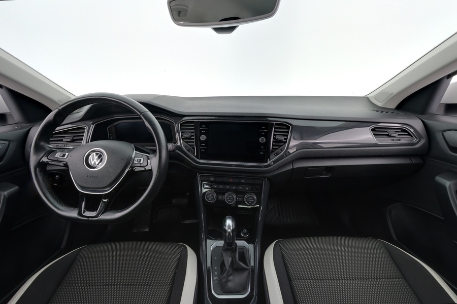 Volkswagen T-Roc vaihtoauto