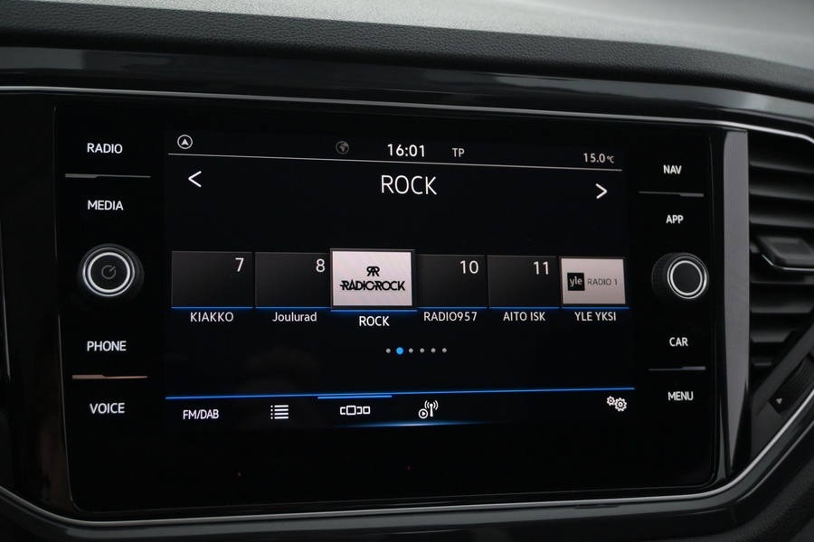 Volkswagen T-Roc vaihtoauto