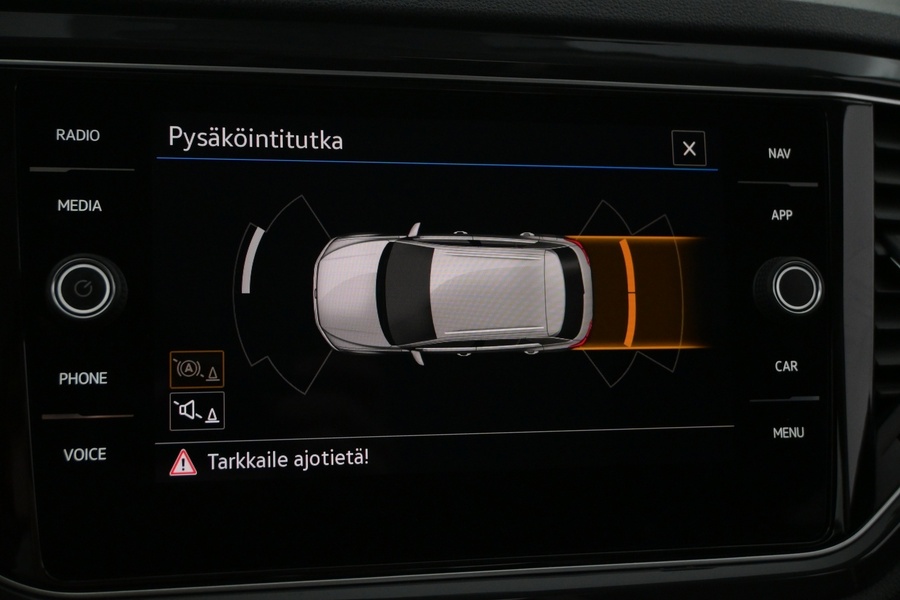 Volkswagen T-Roc vaihtoauto