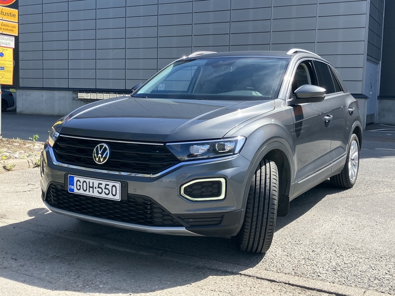 Volkswagen T-Roc vaihtoauto