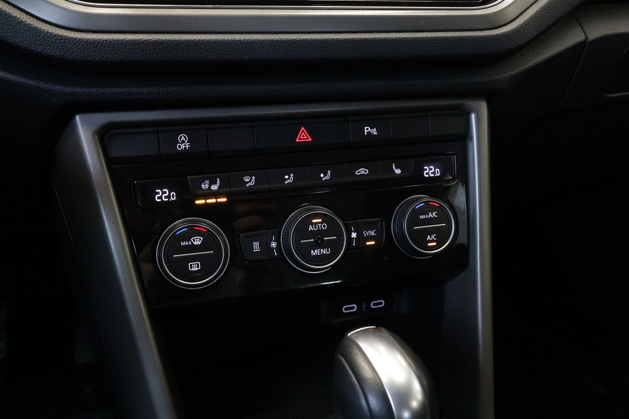 Volkswagen T-Roc vaihtoauto