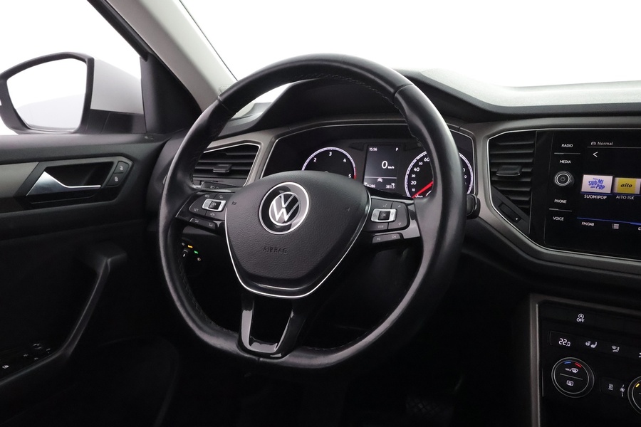 Volkswagen T-Roc vaihtoauto