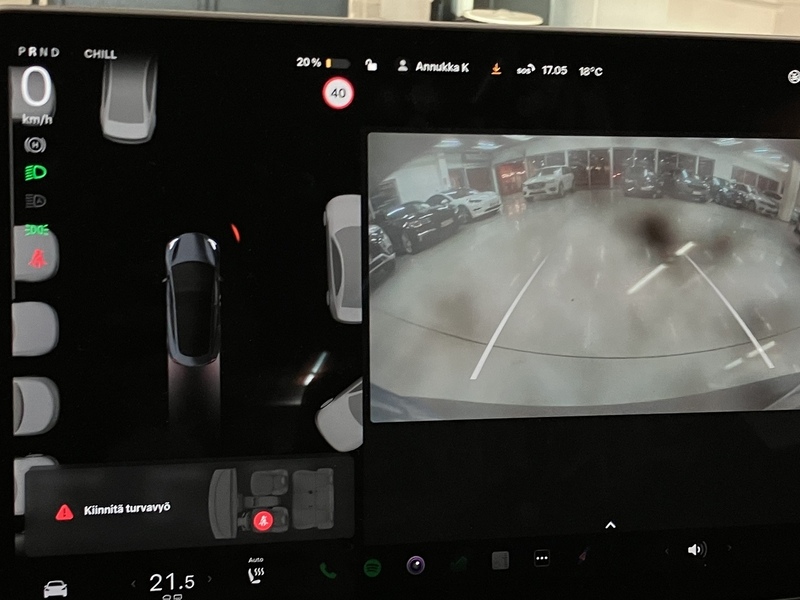 Tesla Model 3 vaihtoauto