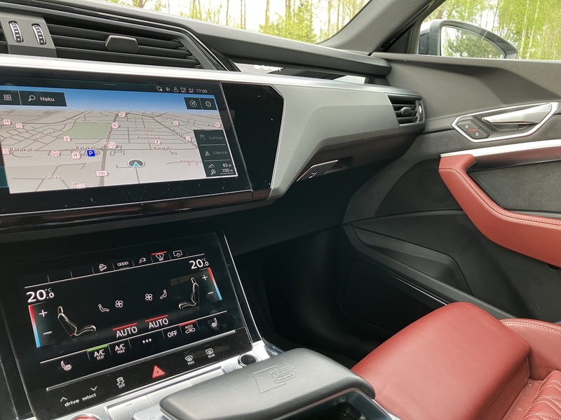 Audi e-tron vaihtoauto