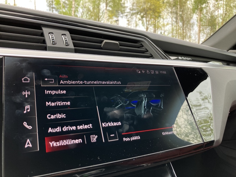 Audi e-tron vaihtoauto