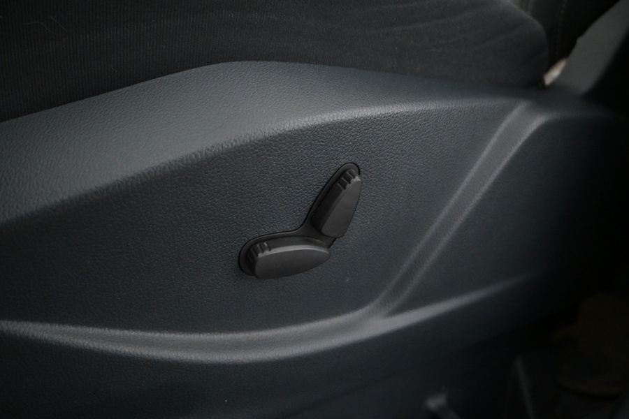 Ford C-MAX vaihtoauto