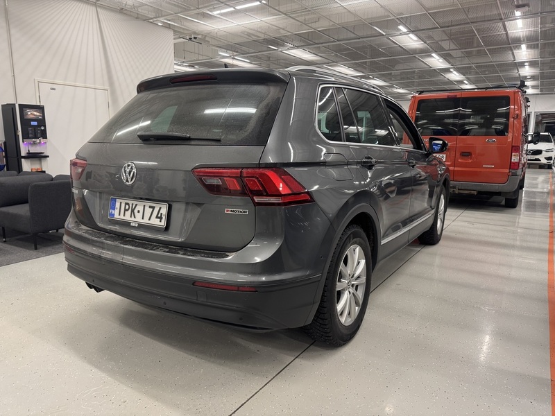 Volkswagen Tiguan vaihtoauto