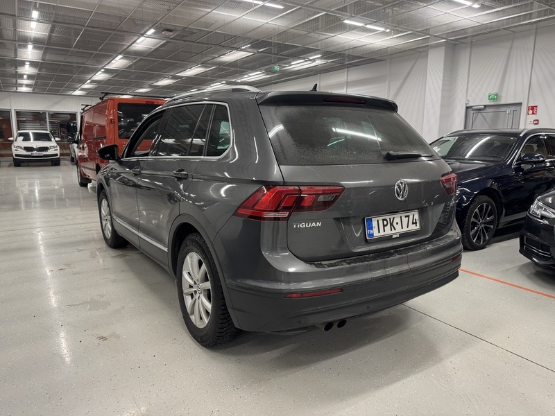 Volkswagen Tiguan vaihtoauto