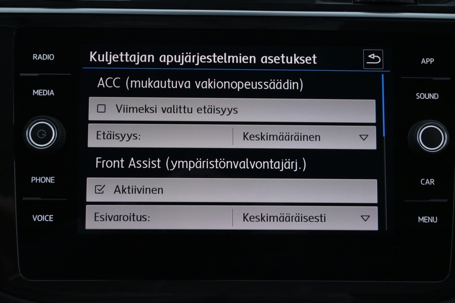 Volkswagen Tiguan vaihtoauto