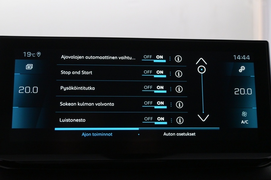 Peugeot 5008 vaihtoauto
