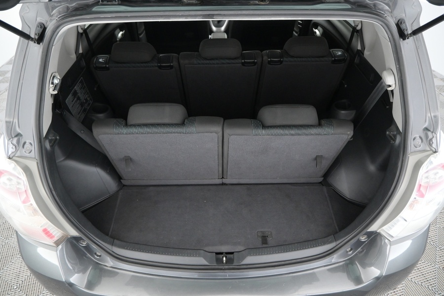 Toyota Verso vaihtoauto