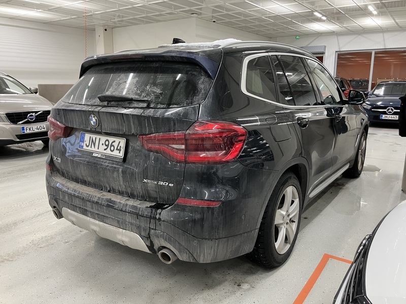 BMW X3 vaihtoauto