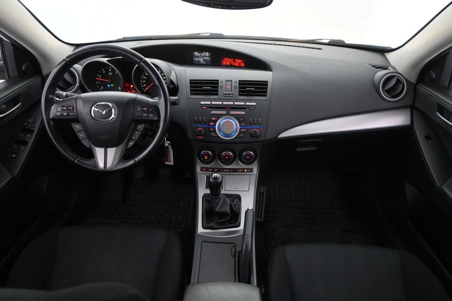 Mazda 3 vaihtoauto