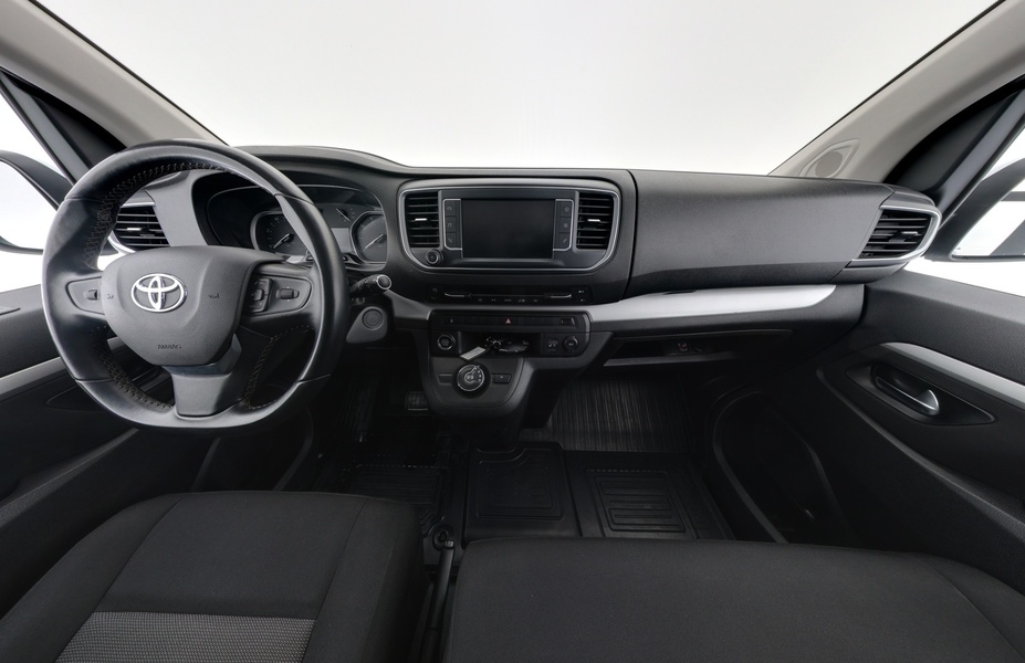 Toyota Proace Verso vaihtoauto