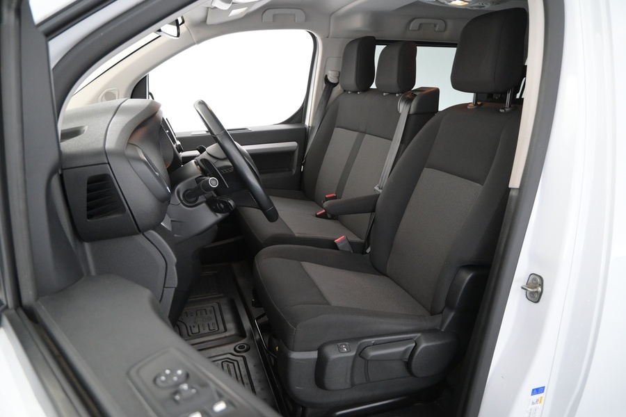 Toyota Proace Verso vaihtoauto