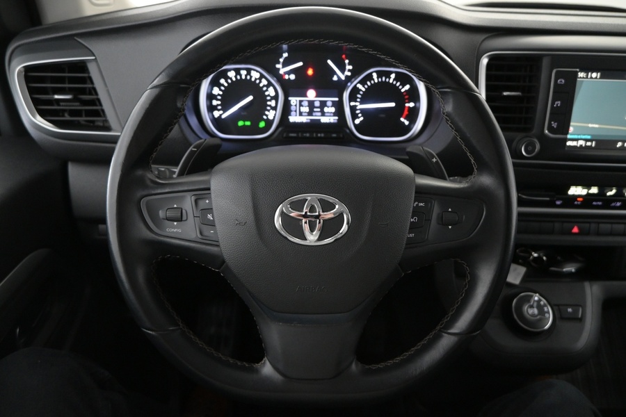 Toyota Proace Verso vaihtoauto