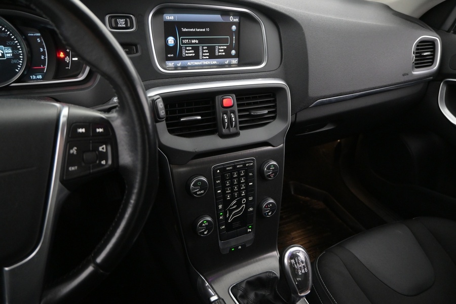 Volvo V40 vaihtoauto