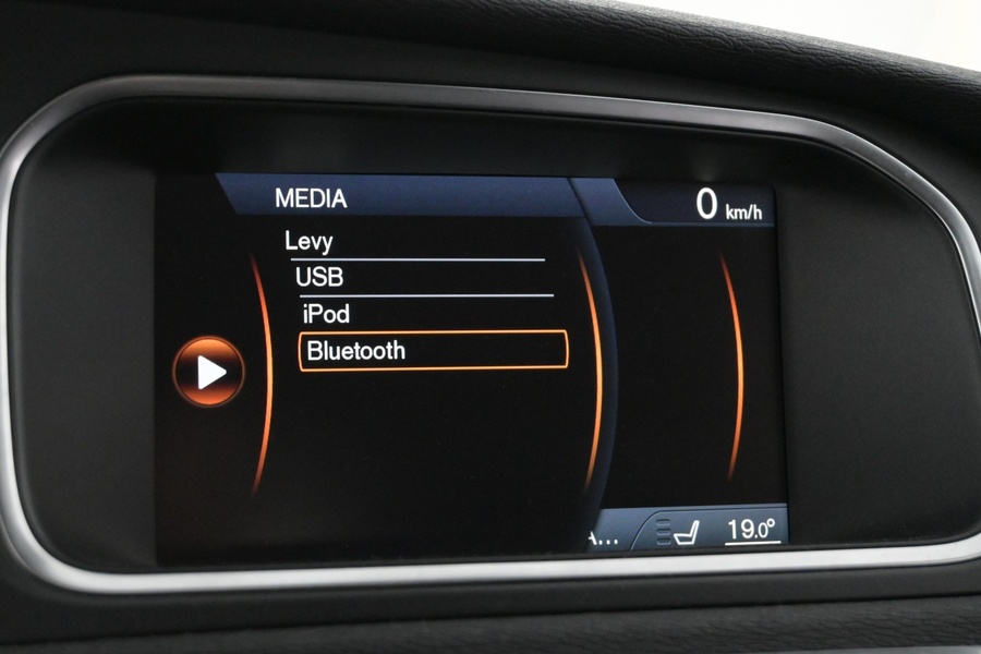 Volvo V40 vaihtoauto