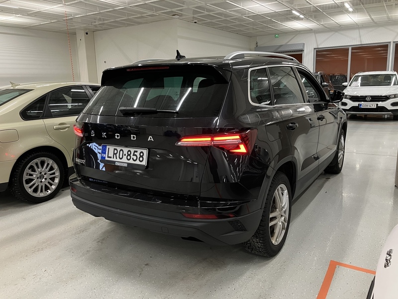 Skoda Karoq vaihtoauto