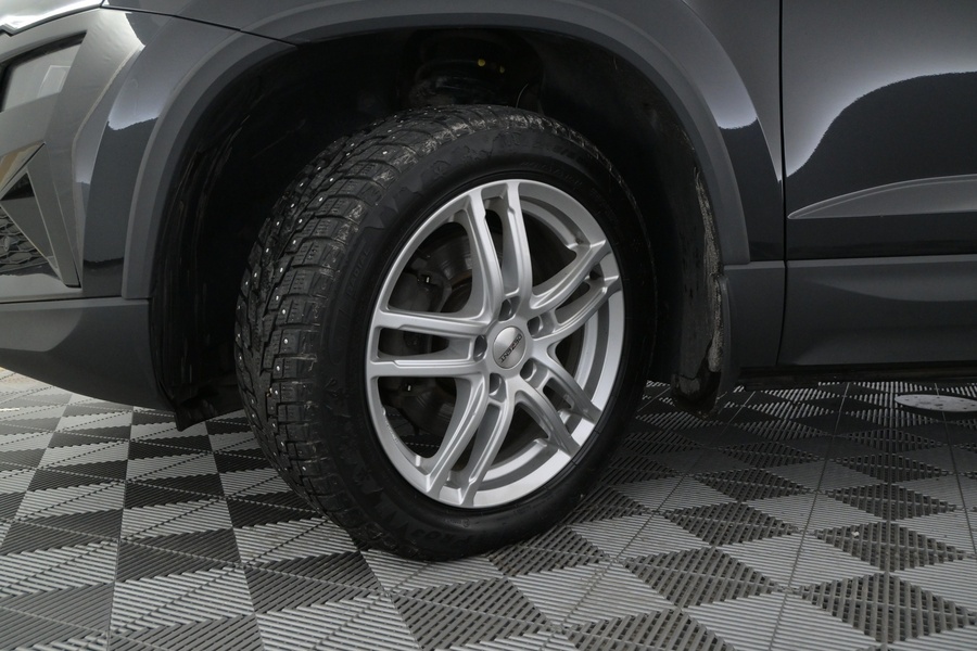 Skoda Karoq vaihtoauto