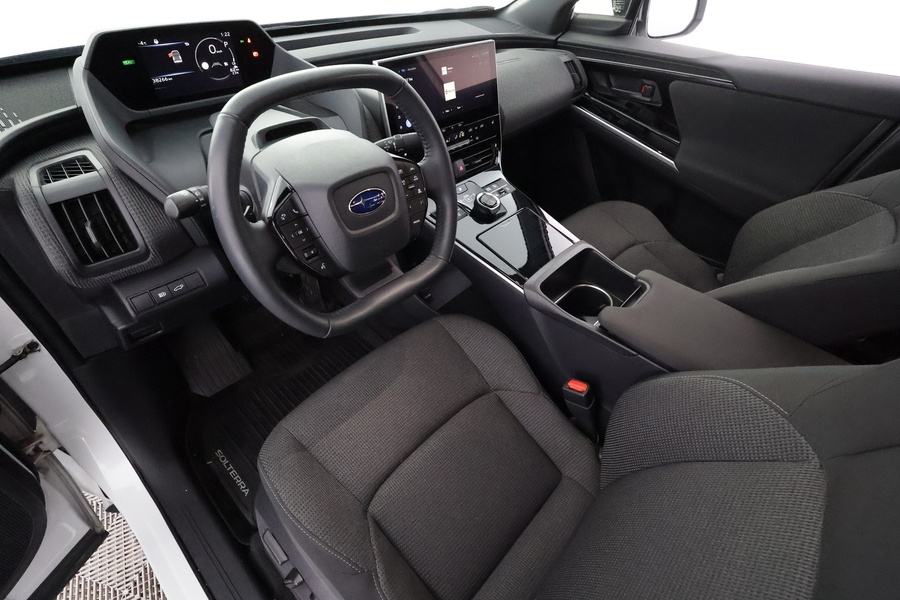 Subaru Solterra vaihtoauto